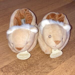 Doudou et Compagnie Paris - Plush Baby Lion Booties - Beige 🦁
